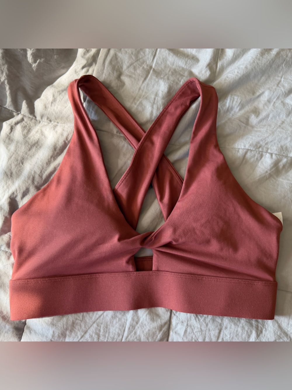 Fabletics Mauve Cross-Back Sports Bra size Large